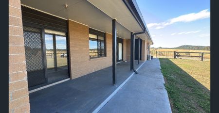 Rural Lifestyle Awaits - Photo 2