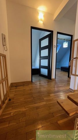 Przecław, 6pok., 2 piwnice, balkon - Zdjęcie 2