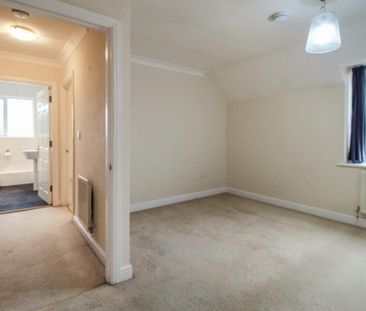 3 Bed Flat, Warwick Road, CV3 - Photo 3