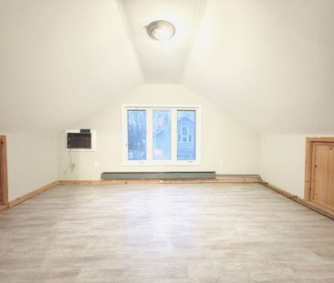 For Lease - 212 Bradford Street Unit# MAIN, Barrie, Ontario - Photo 2