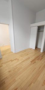 1 CH - 1 SDB - Montréal - $1,245 /mo - Photo 4