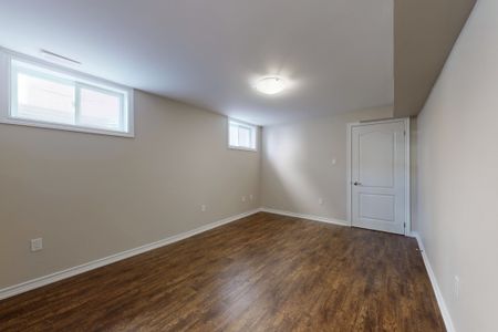 For Lease - 35 Grange Drive Unit# Lower, Richmond Hill, Ontario - Photo 2