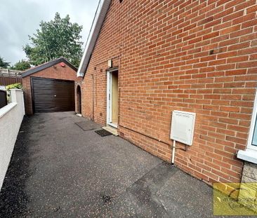 6 Glengoland Avenue, Belfast, BT17 0HY - Photo 5