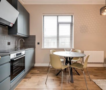 Apt 3,16 Upper Crescent, Belfast, BT7 1NT - Photo 6