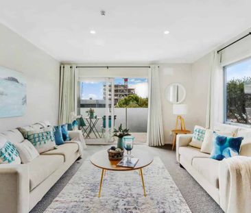 Penthouse Living + Internet & Cold water Included! - Photo 1