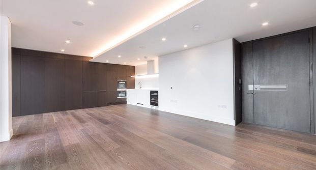 Rathbone Place, Fitzrovia, W1T - Photo 1