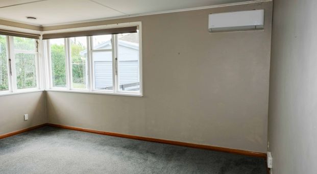 SOUTH HILL CHARM - Photo 1