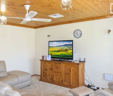 THREE BEDROOM HOUSE NEAR CRAIGMUIR LAKE - Photo 1