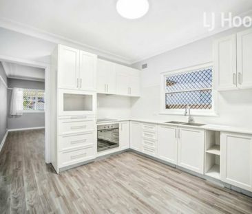 54 Wyong St, Canley Heights NSW - Photo 5