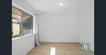 Modern Ground Floor Apartment - Photo 3