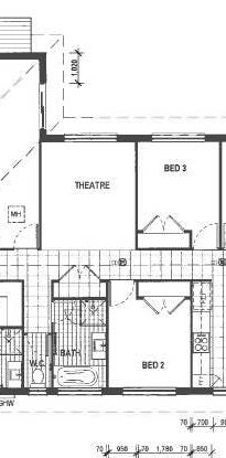 Stylish 4 Bedroom On Large Level Block - Photo 1