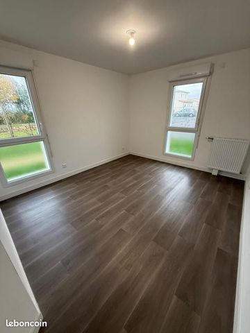 Location Appartement T3 avec terrasse et parking - POITIERS - Photo 3
