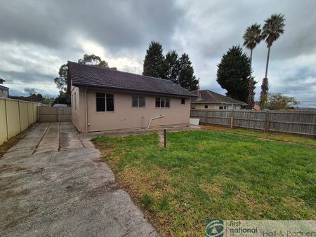 76 Boyd Street, Dandenong - Photo 2