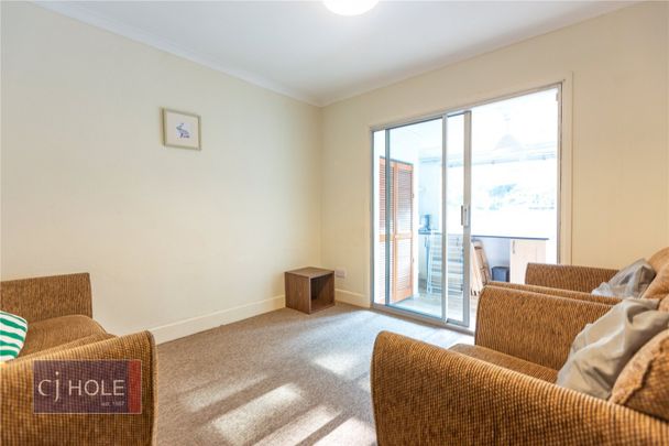 Mortimer Road, - Photo 1