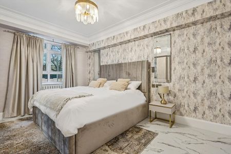 3 bedroom flat to rent - Photo 3