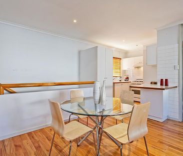 Unit 8/14 Chinnock Lane, Kensington. - Photo 1