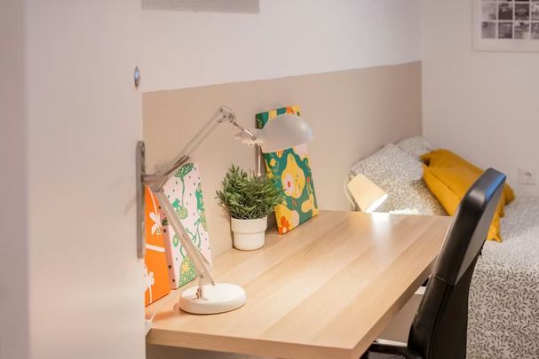 Avinguda de Blasco Ibez, Valencia, Valencian Community 46022 - Foto 1