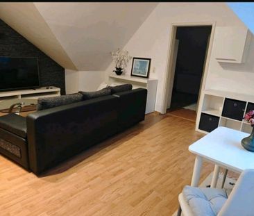 Zweiraum-Einliegerwohnung (vollmöbliert) - Photo 2