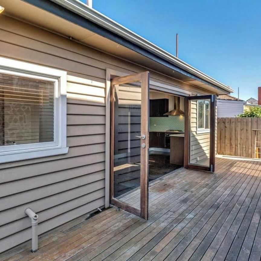 Register to Inspect / Inner-West Living with Everything at Your Doorstep - Photo 1