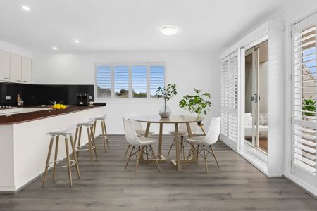 Sun Filled Elevation with Panoramic Views - Photo 4