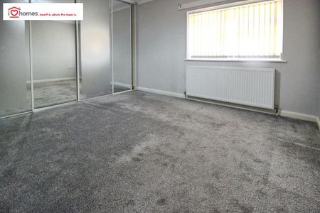 3 bedroom detached bungalow to rent - Photo 4