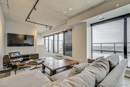For Lease - 7 Smith Crescent Unit# Ph 810, Toronto, Ontario - Photo 5
