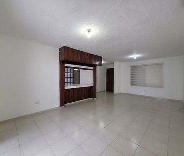 CASA EN RENTA EN CUMBRES TERCER SECTOR - Photo 4