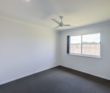 Brand New Family Home - Park Lane Estate! - Photo 4