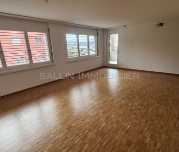 APPARTEMENT DE 5½ PIECES PROCHE DE TOUTES COMMODITES - Foto 5