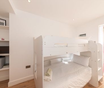 3 Bed Terraced House, St. Johns Hill, RG1 - Photo 5