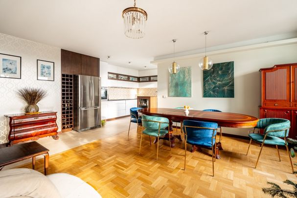 APARTAMENT Z WIDOKIEM NA STAREJ OCHOTY - Photo 1