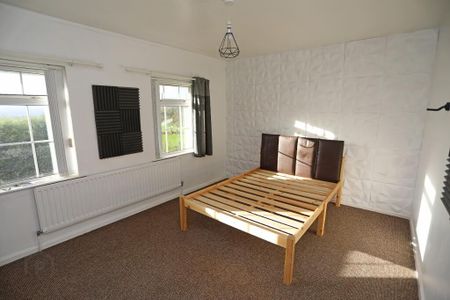 112 Finvoy Road, Ballymoney, BT53 7JL - Photo 2