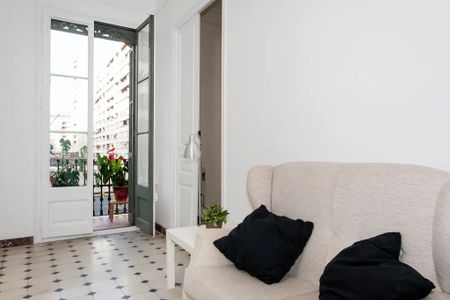 Carrer de València, Barcelona, Catalonia 08015 - Photo 3