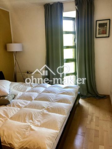 Schicke teilmöblierte 3,5-Zimmer-Wohnung mit Aufzug und Balkon in Krefeld - Photo 3