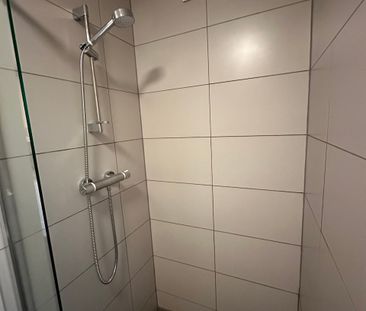 4 bedroom house - Photo 6
