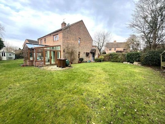 Spencers Close, Stanford In The Vale, Faringdon, Oxfordshire, SN7 - Photo 1