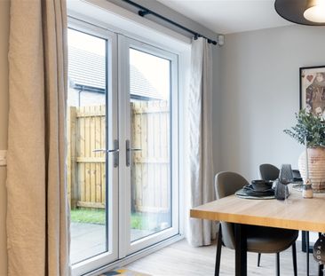 Casa at Vista Park, Glasgow, G33 - Photo 3