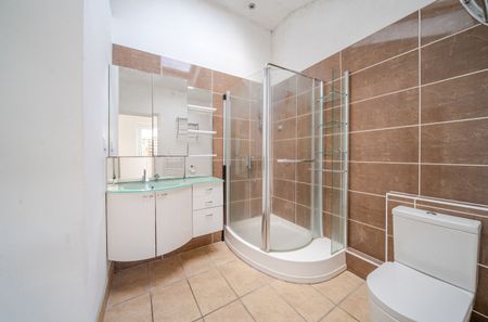 2 bedroom semi-detached house to rent - Photo 3