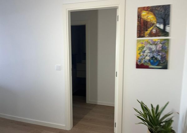 Apartamento T1 Novo com Vistas Panorâmicas - a 5 Minutos da Av. Dr. Lourenço Peixinho