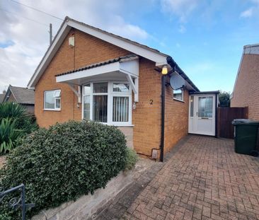 2 bedroom Detached bungalow to rent - Photo 1