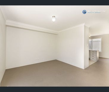 9/5 Jamaica Lane, Clarkson, WA 6030 - Photo 1