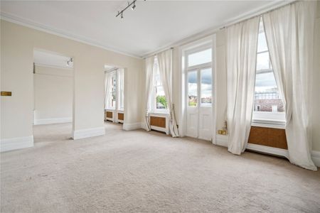 Fitzjames Avenue, Brook Green, W14, London - Photo 4