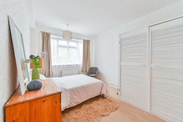 Rawson Street, Battersea, SW11 - Photo 1