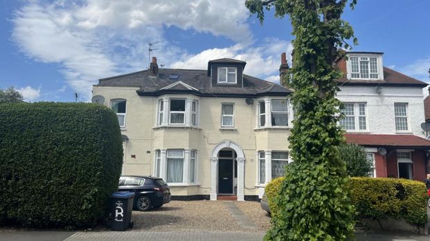 2 bedroom flat to rent - Photo 1