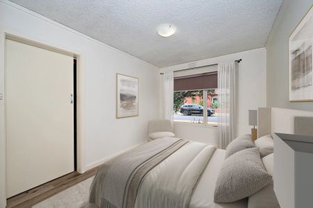 Your Next Move Starts Here – Stylish 1-Bedroom with Parking - Photo 4