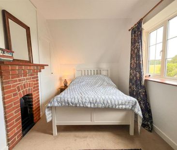 3 bedroom semi-detached house to rent - Photo 4