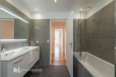 location Appartement T4 DE 121.8m² À PARIS - Photo 4