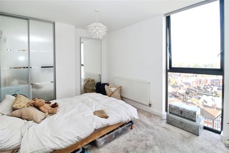 Masons Avenue, Croydon, CR0 9WX - Photo 4