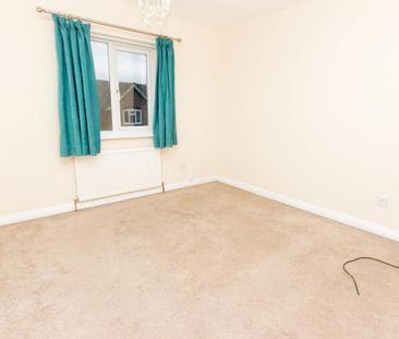 2 bedroom semi-detached house to rent - Photo 5