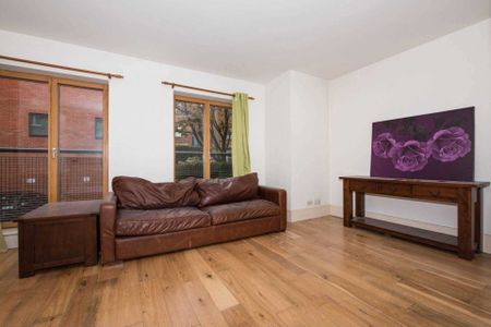 Price £1,000 pcm - Available Now - Furnished - Photo 3